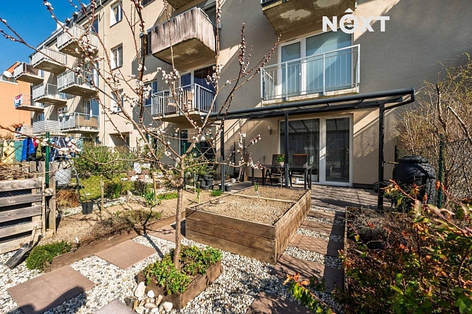 Prodej bytu 1+kk 33 m², Ječná, Hostivice