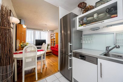 Prodej bytu 2+kk 45 m², Tenisová, Praha-Hostivař