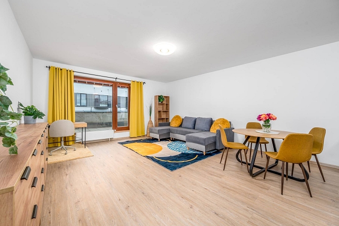 Pronájem bytu 2+kk 80 m², V háji, Praha-Holešovice