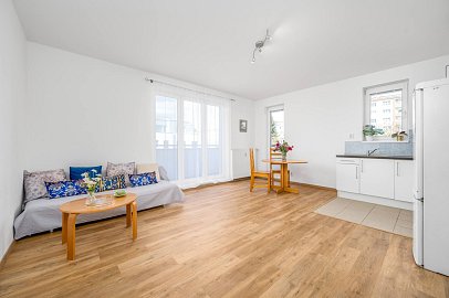 Pronájem bytu 2+kk 60 m², Mattioliho, Praha-Záběhlice