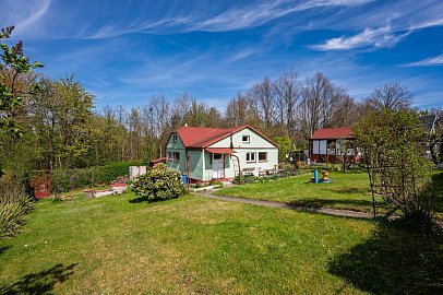 Prodej domu chata 53 m² pozemek 373 m², Pňovany-Rájov