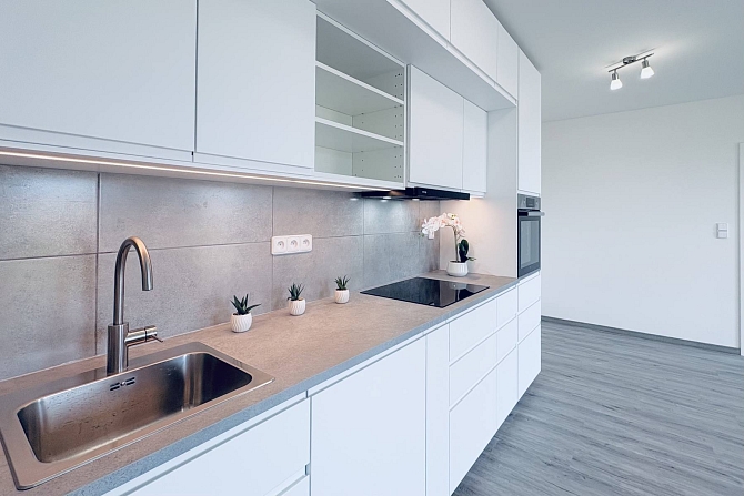 Pronájem bytu 3+kk 67 m², Langova, Český Brod
